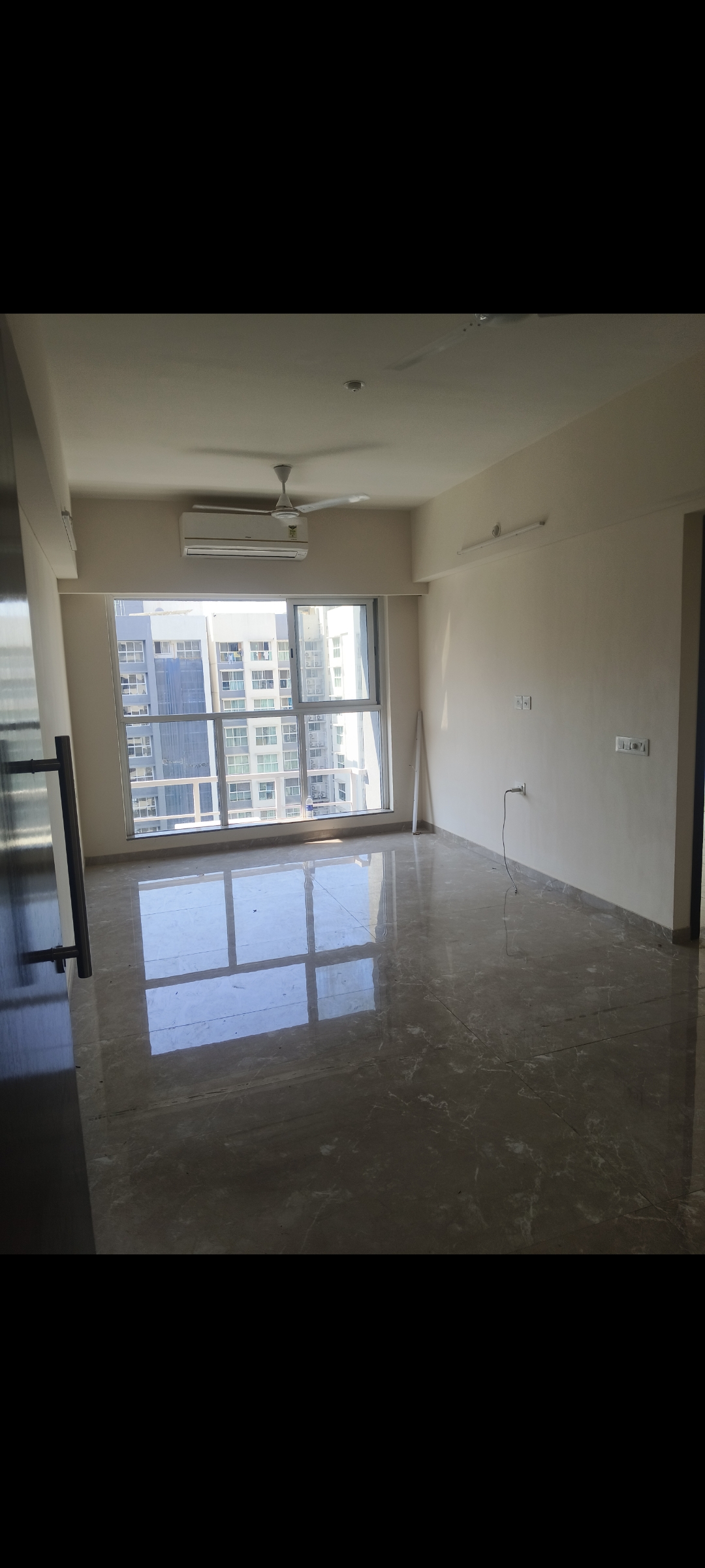 2 BHK Apartment For Rent in LnT Veridian