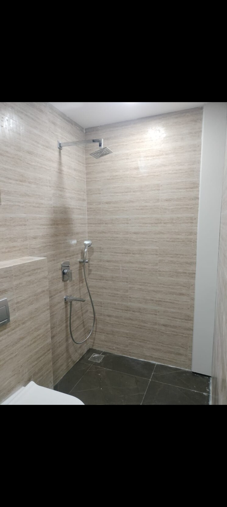 Bathroom, rajesh-raj-infinia 2 Bedroom 797 Sq.Ft. Apartment In Malad West Mumbai 8881268