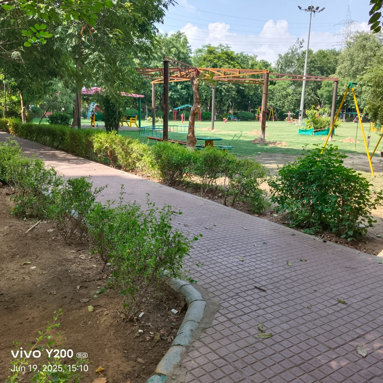 Plot For Sale in Sushant Lok I