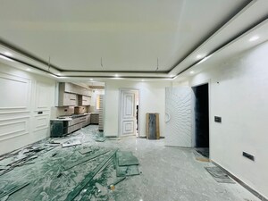 Living Room in 3 BHK Builder Floor at Green Fields Colony – for Sale