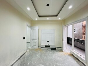 Bedroom in 3 BHK Builder Floor at Green Fields Colony – for Sale