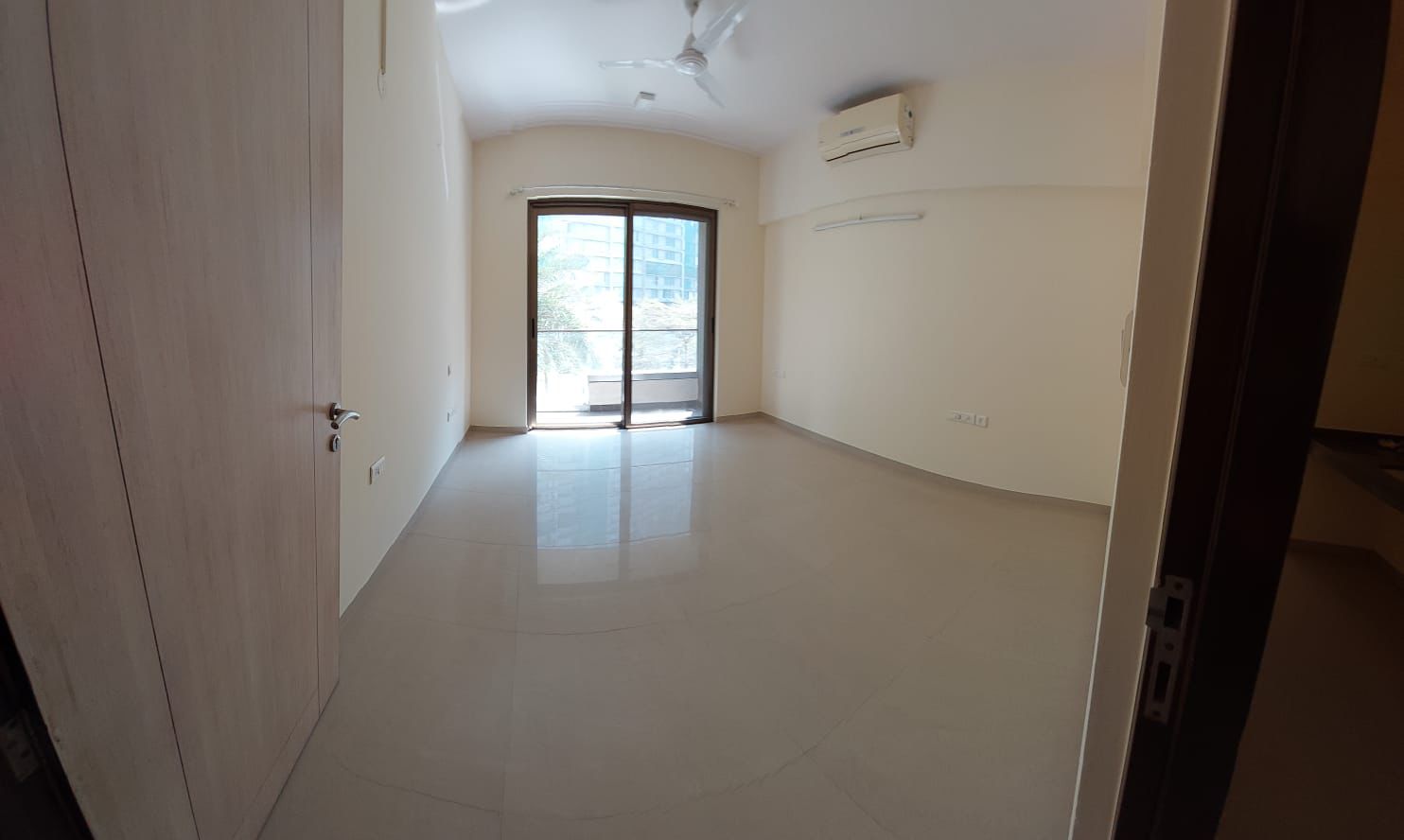 2 BHK 1380 Sq.Ft. Apartment in Adani Ten BKC