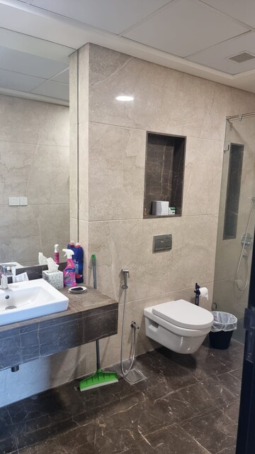 Bathroom in 4 BHK Apartment at Lokhandwala Minerva Mahalaxmi, Mahalaxmi – for Rent