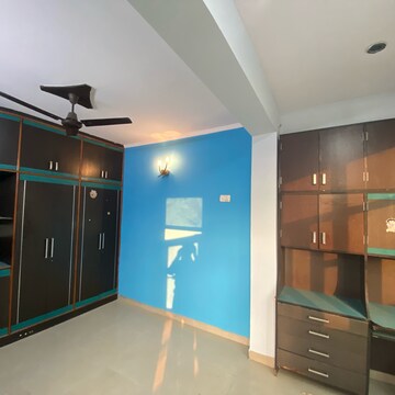 Room in 3 BHK Apartment at Palmwood Estate, Ankheer – for Rent