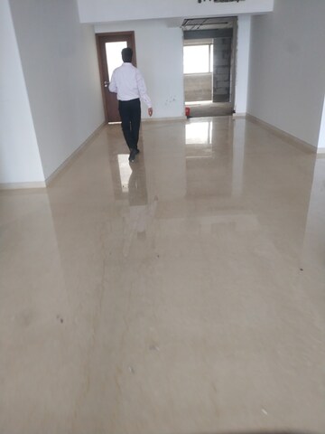 4 BHK Apartment For Rent in Lokhandwala