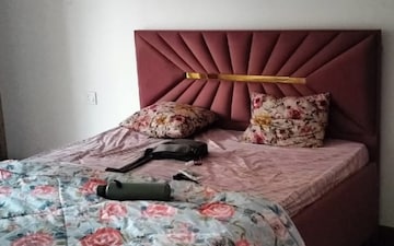 2 BHK Builder Floor For Rent in Anthurium, Sector 73