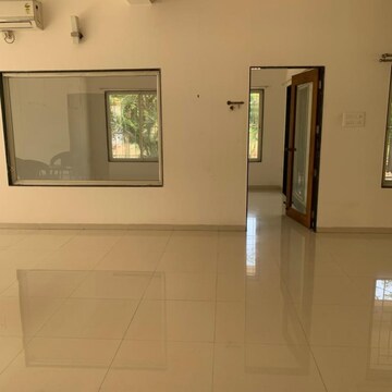 Room in 5 BHK Independent House at Rakshak CHS, Pimple Nilakh – for Rent