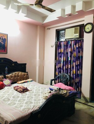 Bedroom in 4 BHK Builder Floor at Dilshad Colony – for Sale