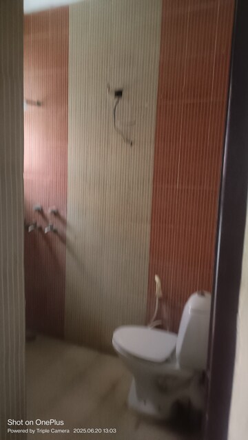 2 BHK Builder Floor For Rent in Ashoka Enclave 3, Sector 35