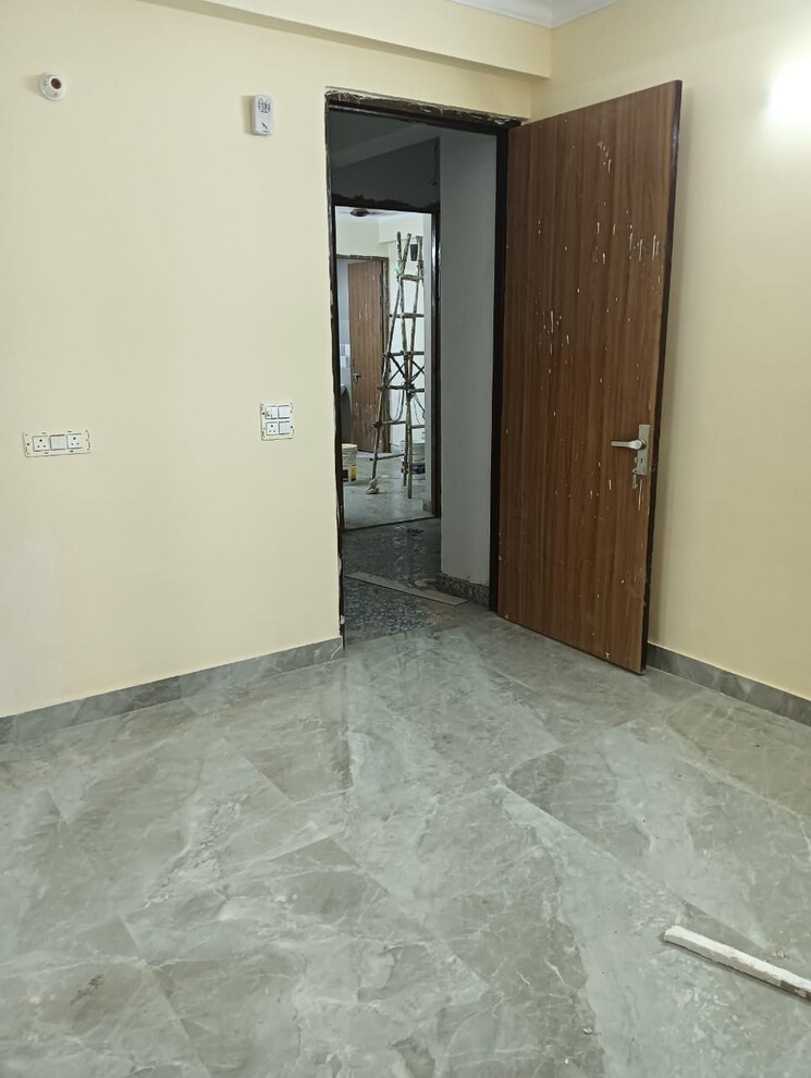 Room, paryavaran complex 2 Bedroom 850 Sq.Ft. Builder Floor In Paryavaran Complex Delhi 8881479
