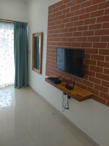 Room in 2 BHK Apartment at Siolim – for Rent