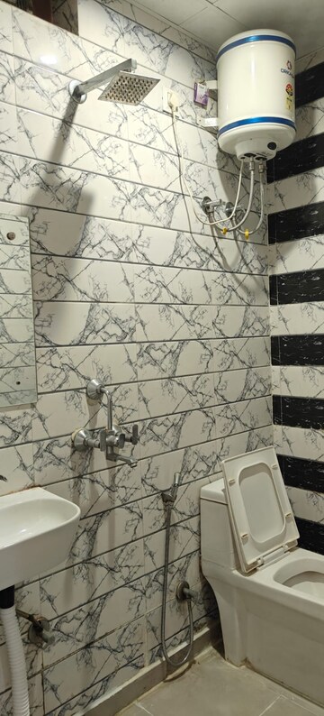 1 RK Builder Floor – Map Location View at Sushant Lok I - for Rent