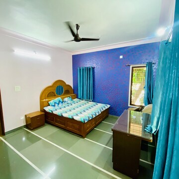 Bedroom in 4 BHK Independent House at Aundh – for Rent
