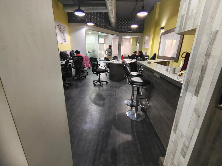  Parking, ild-trade-centre Commercial Office Space 1173 Sq.Ft. In Sector 47 Gurgaon 8881511