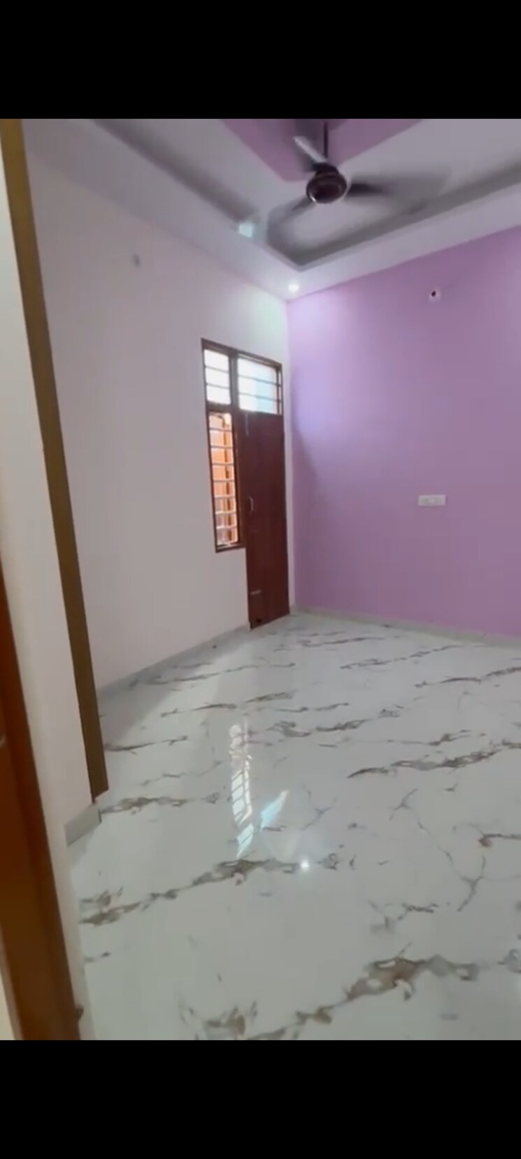 Room, mothrowala 3 Bedroom 100 Sq.Yd. Independent House In Mothrowala Dehradun 8881535