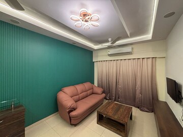 2 BHK Apartment For Rent in The Wadhwa The Address, Ghatkopar West
