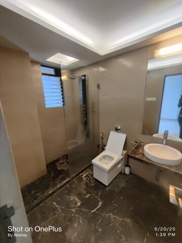 Master Bedroom in 3 BHK Apartment at Palazzo Heights, Khar West – for Rent