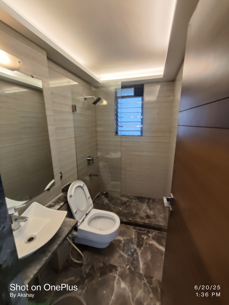 Bathroom, palazzo-heights 3 Bedroom 1300 Sq.Ft. Apartment In Khar West Mumbai 8881557