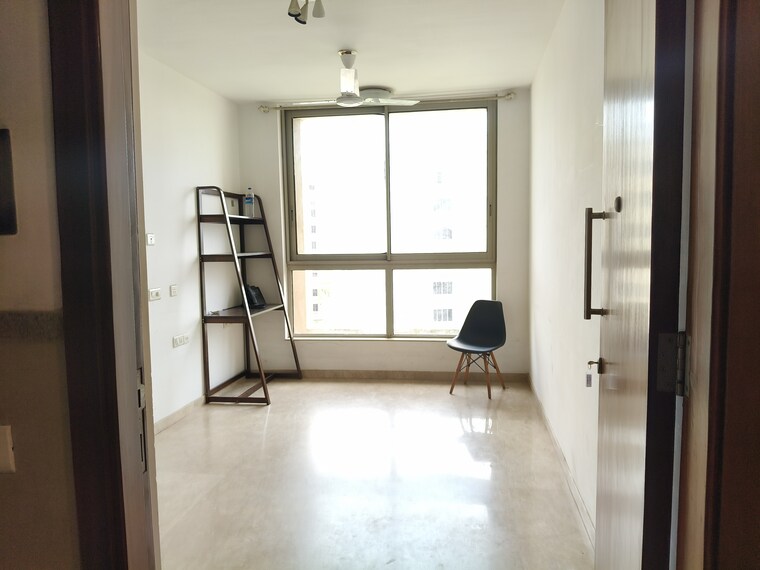 Room, hiranandani-delanna 2 Bedroom 750 Sq.Ft. Apartment In Ghodbunder Road Thane 8881533