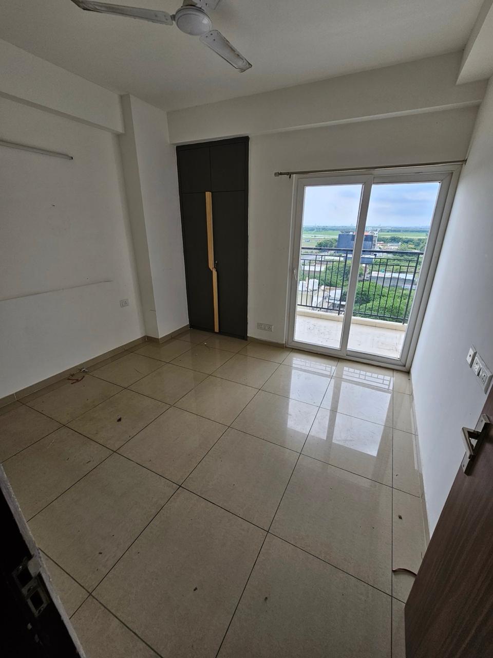 3 BHK Apartment For Sale in Gulshan Botnia