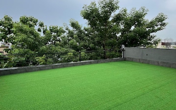 Plot For Sale in Sector 33