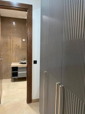 Building Lobby in 3 BHK Apartment at Signature Global Cloverdale, Sector 71 – for Sale