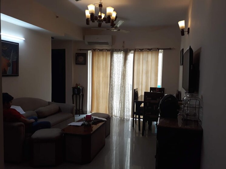 Living Room, paras-tierea 2.5 Bedroom 1195 Sq.Ft. Apartment In Sector 137 Noida 8881587
