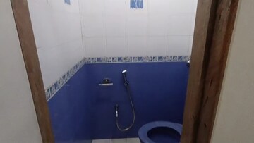 Bathroom in 2 BHK Apartment at Sion – for Rent