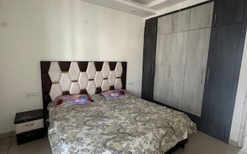 3 BHK Builder Floor For Rent in Vip Road