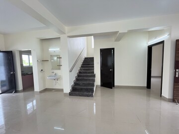 Room in 3 BHK Villa at Velmala – for Rent