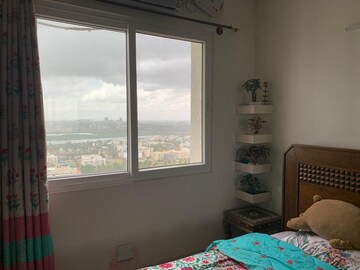 Bedroom in 2.5 BHK Apartment at Prestige Lakeside Habitat, Varthur – for Rent