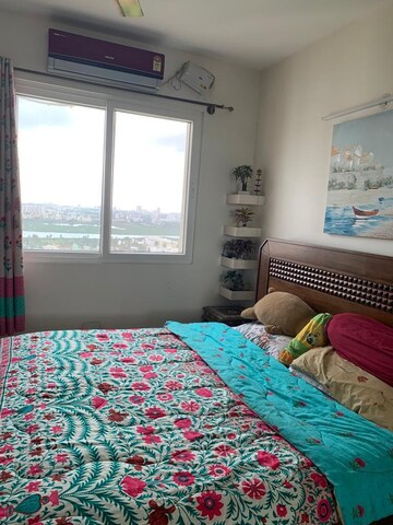 Bedroom in 2.5 BHK Apartment at Prestige Lakeside Habitat, Varthur – for Rent