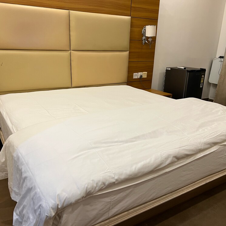 Bedroom, dlf phase ii Pg For Boys & Girls In Dlf Phase ii 8881791