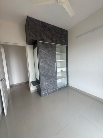 Room in 2 BHK Apartment at Brigade El Dorado, Bagaluru – for Rent