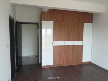 Room in 2.5 BHK Apartment at Bollineni Astra, Kogilu – for Sale