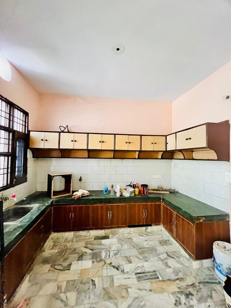 Kitchen, preet colony 4 Bedroom 1801 Sq.Ft. Villa In Preet Colony Zirakpur 8881750