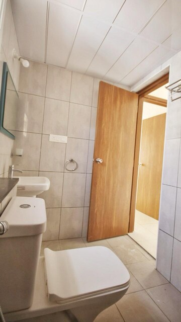 Bathroom in 2 BHK Apartment at Prestige Finsbury Park Hyde, Bagaluru – for Rent