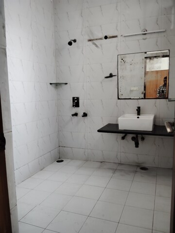 Bathroom in 4 BHK Independent House at Sector 50 – for Rent
