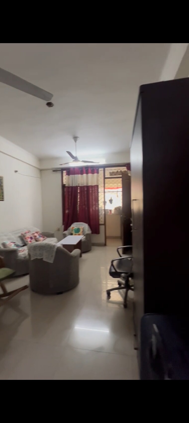 Living Room, gaur-valerio 3 Bedroom 1559 Sq.Ft. Apartment In Indrapuram Ghaziabad 8881864