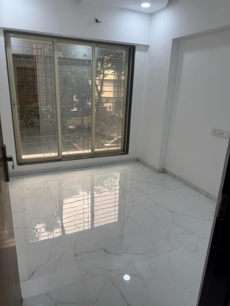 Room, rna-ng-valencia 3 Bedroom 825 Sq.Ft. Apartment In Mira Road Thane 8881908