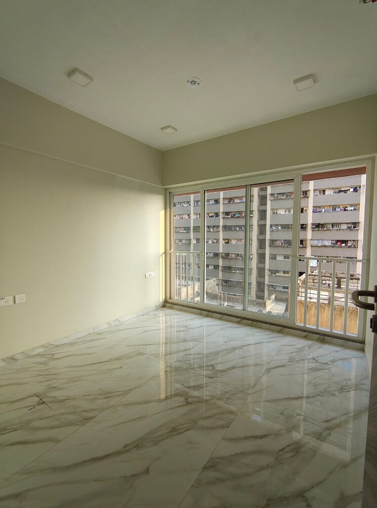 Room, sri-zynergy 2 Bedroom 797 Sq.Ft. Apartment In Suman Nagar Mumbai 8881797