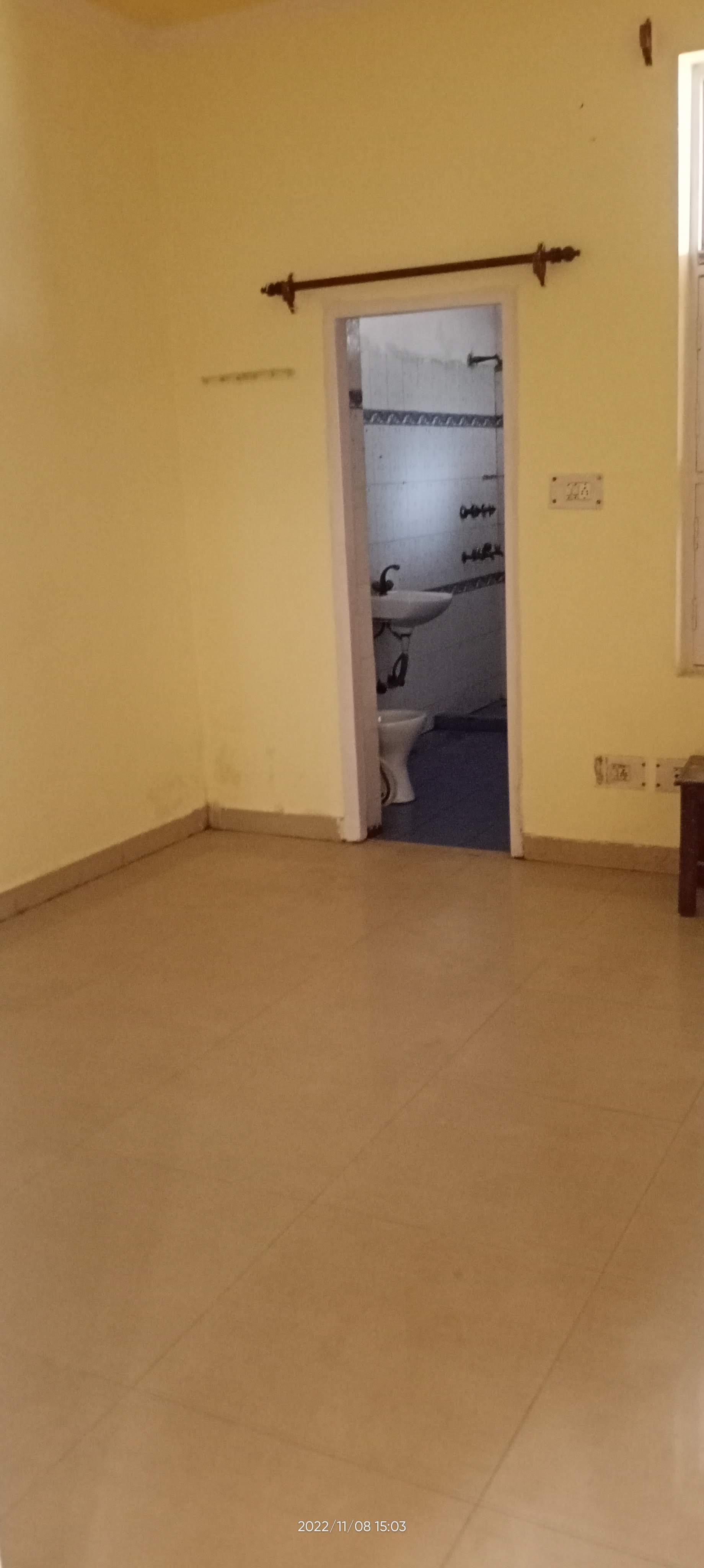 2 BHK + Pooja Room,Study Room Independent House For Rent in Sector 15