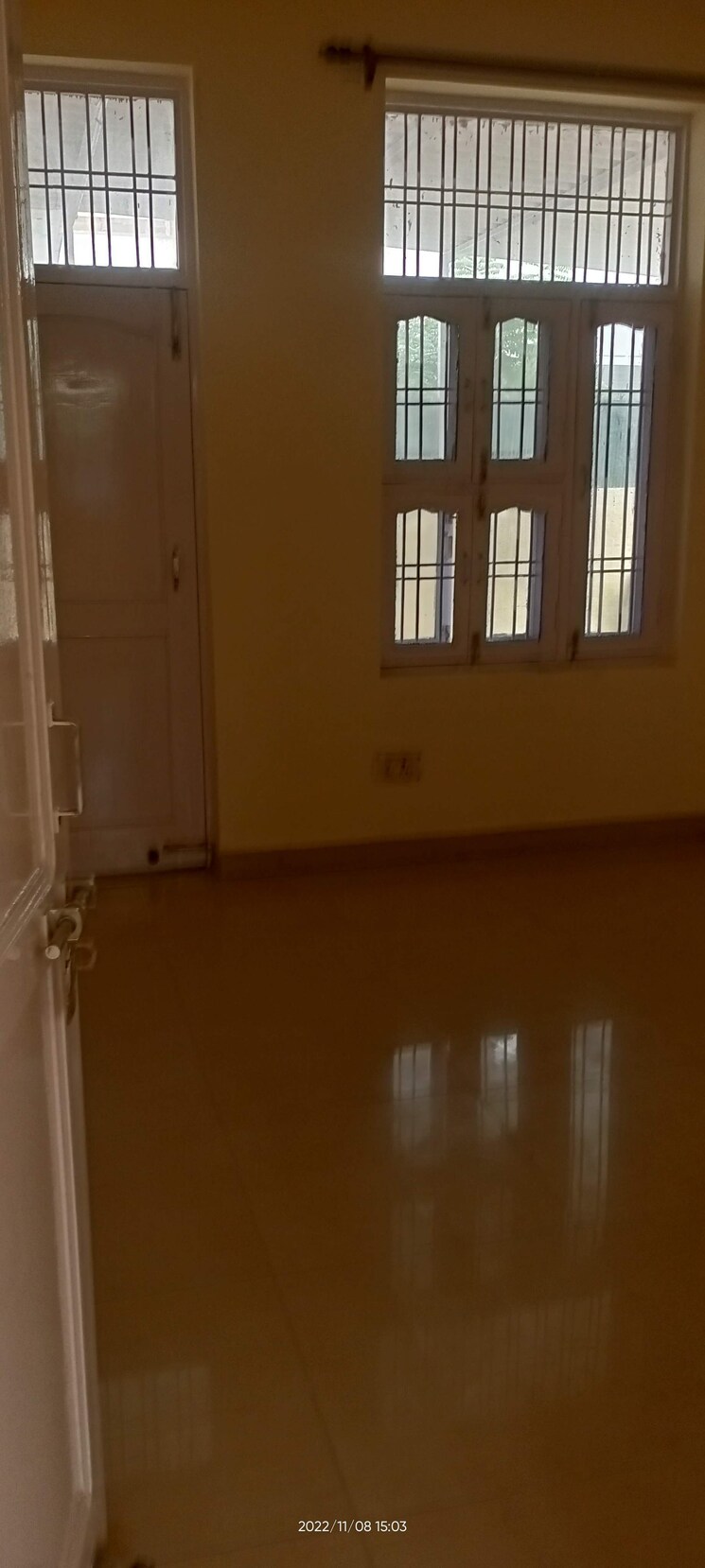 Room, sector 15 2 Bedroom 3150 Sq.Ft. Independent House In Sector 15 Faridabad 8881860