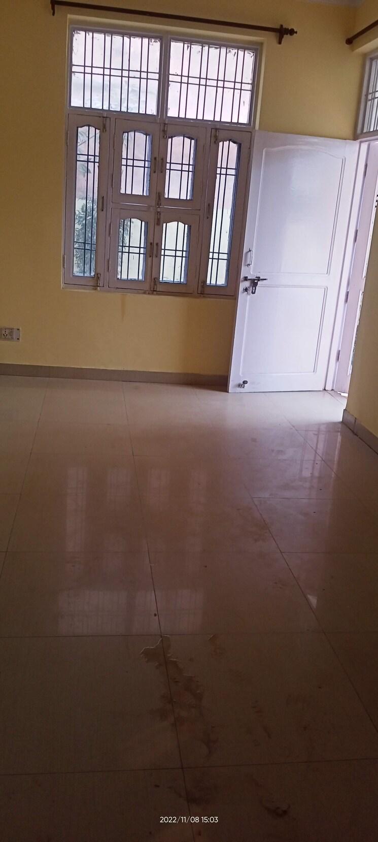 Room, sector 15 2 Bedroom 3150 Sq.Ft. Independent House In Sector 15 Faridabad 8881860