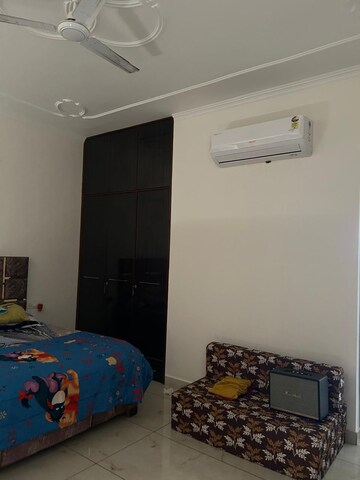 Bedroom in 2 BHK Builder Floor at Aerocity – for Rent