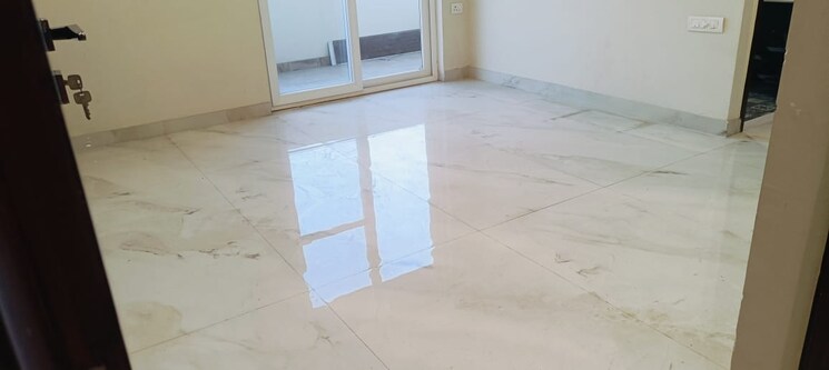 Room, sector 14 3 Bedroom 3150 Sq.Ft. Builder Floor In Sector 14 Faridabad 8881906