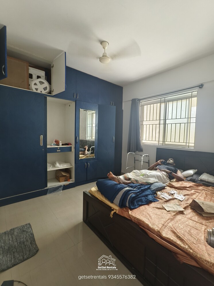 Bedroom, vandana-flora 2 Bedroom 1200 Sq.Ft. Apartment In Hsr Layout Bangalore 8881911