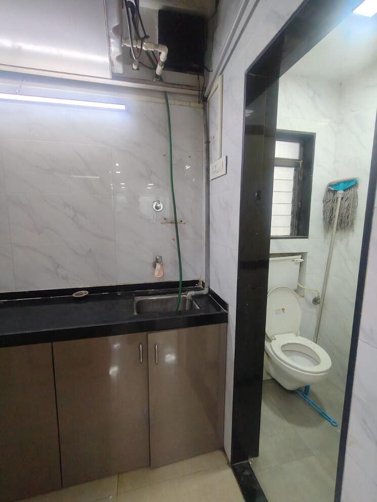 Other, gajra-g-square-business-park Commercial Office Space 1300 Sq.Ft. In Vashi Sector 30a Navi Mumbai 8881921