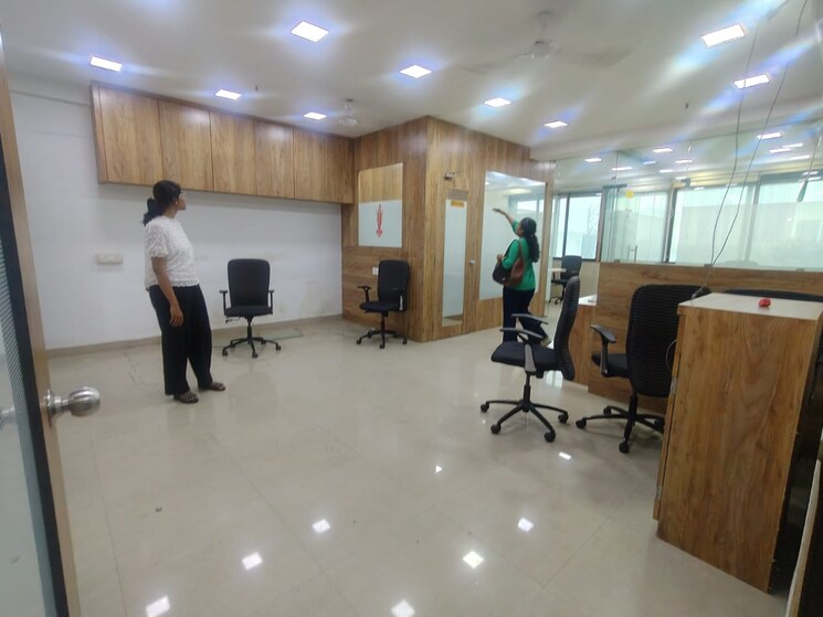 Team Area, gajra-g-square-business-park Commercial Office Space 1300 Sq.Ft. In Vashi Sector 30a Navi Mumbai 8881921