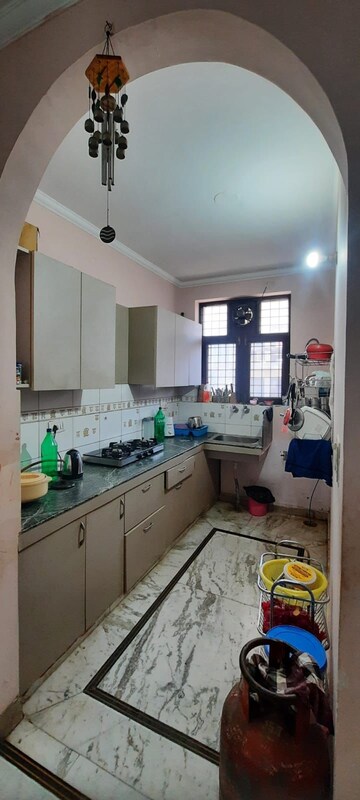 Kitchen in 2 BHK Builder Floor at Sector 46 – for Rent